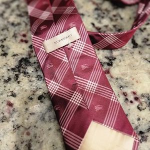 Burberry men tie